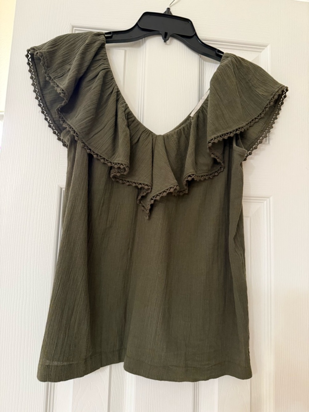 LOFT Olive Green Ruffle Neck Women's Blouse